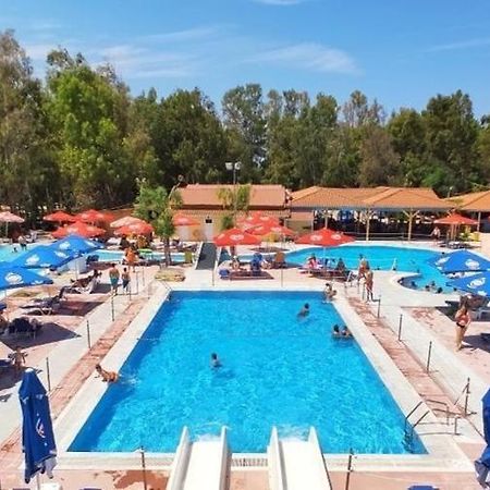 Happy Camp Mobile Homes In Camping Golden Sunset Alissos Exterior foto
